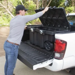 Kobalt Portable Tool Boxes 45-in Black Plastic Wheels Lockable Tool Box -Kobalt Sales Store 16492558 scaled
