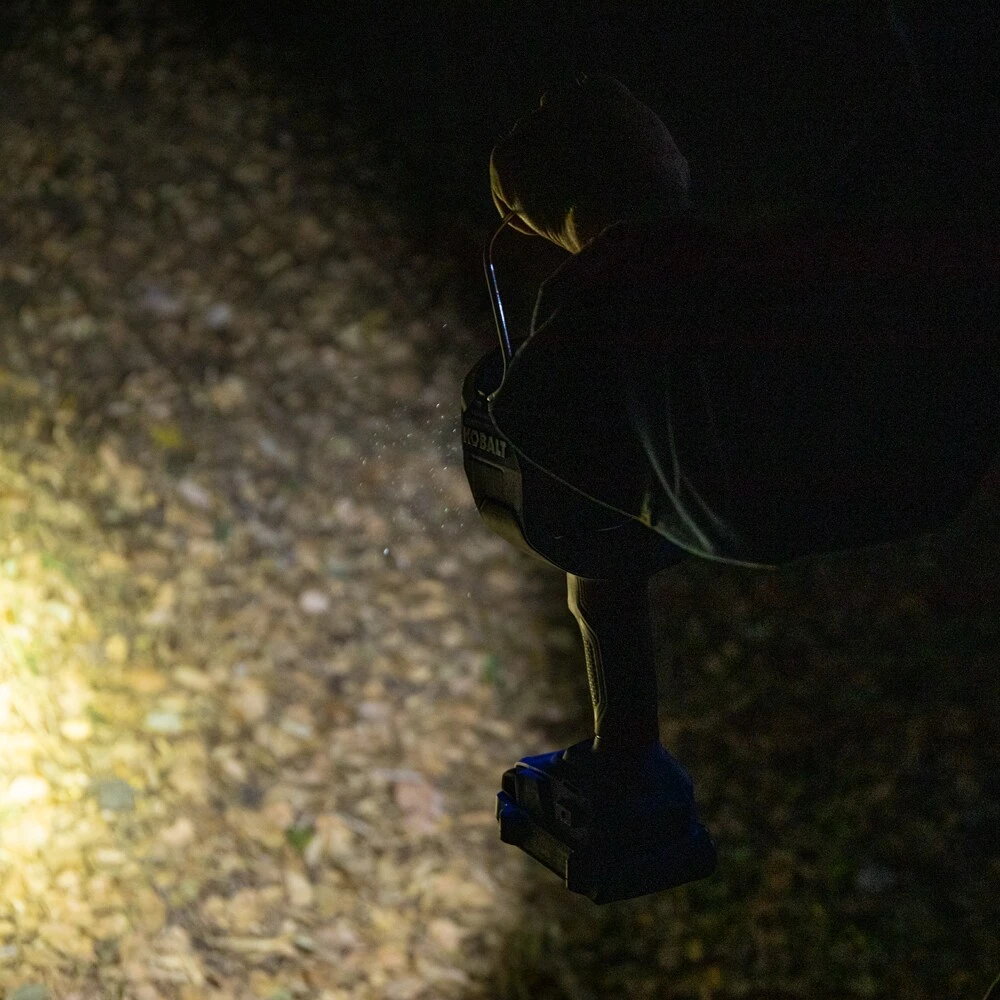 Kobalt Power Tool Flashlights 24-Volt 2700-Lumen LED Rechargeable Power Tool Flashlight 14 Kobalt Power Tool Flashlights 24-Volt 2700-Lumen LED Rechargeable Power Tool Flashlight - Image 14