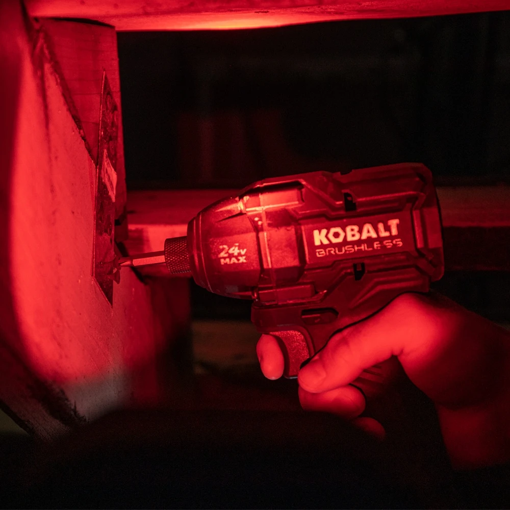 Kobalt Power Tool Flashlights 24-Volt 2700-Lumen LED Rechargeable Power Tool Flashlight 11 Kobalt Power Tool Flashlights 24-Volt 2700-Lumen LED Rechargeable Power Tool Flashlight - Image 11
