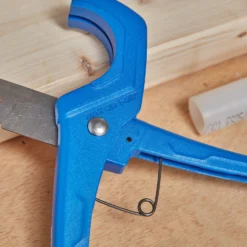 Kobalt Pipe Cutters 1-1/4-in Poly Tube Cutter -Kobalt Sales Store 45373730