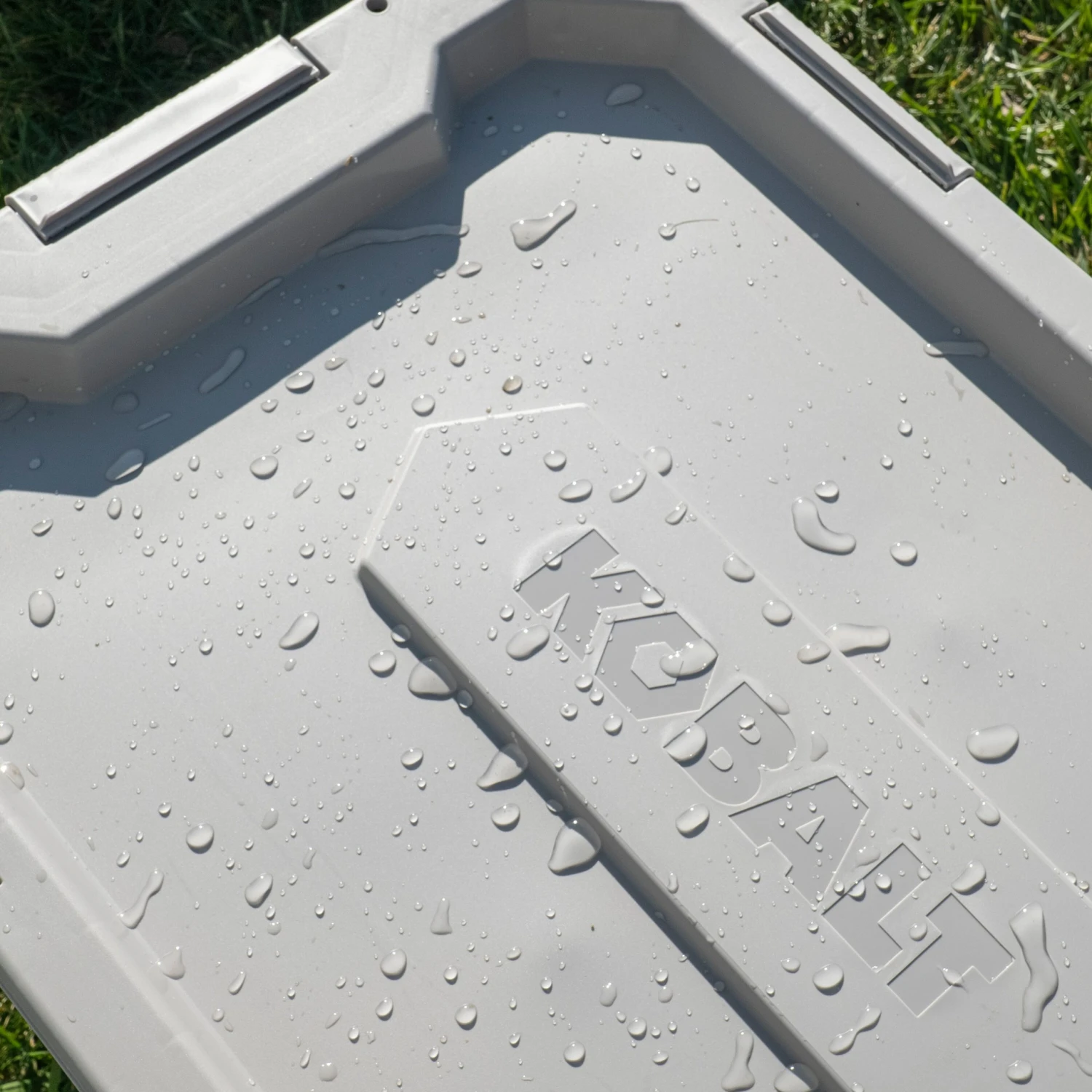 Kobalt Plastic Storage Totes X-large 24-Gallon (96-Quart) Grey Tote Latching Lid 3 Kobalt Plastic Storage Totes X-large 24-Gallon (96-Quart) Grey Tote Latching Lid - Image 3